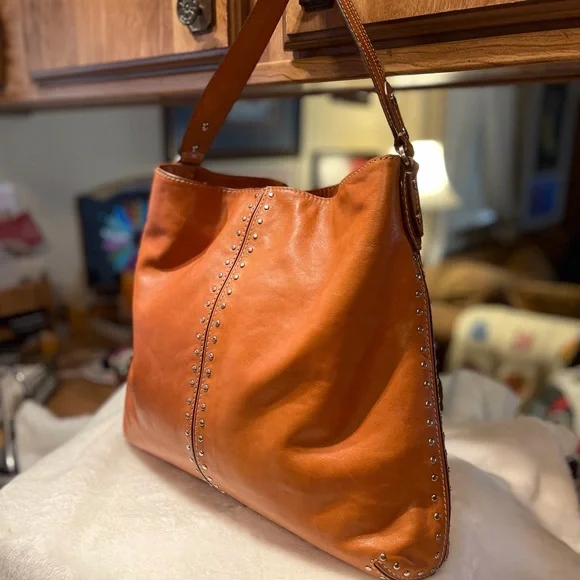 Michael Kors Astor Studded Shoulder Handbag USED - Picture 3 of 16